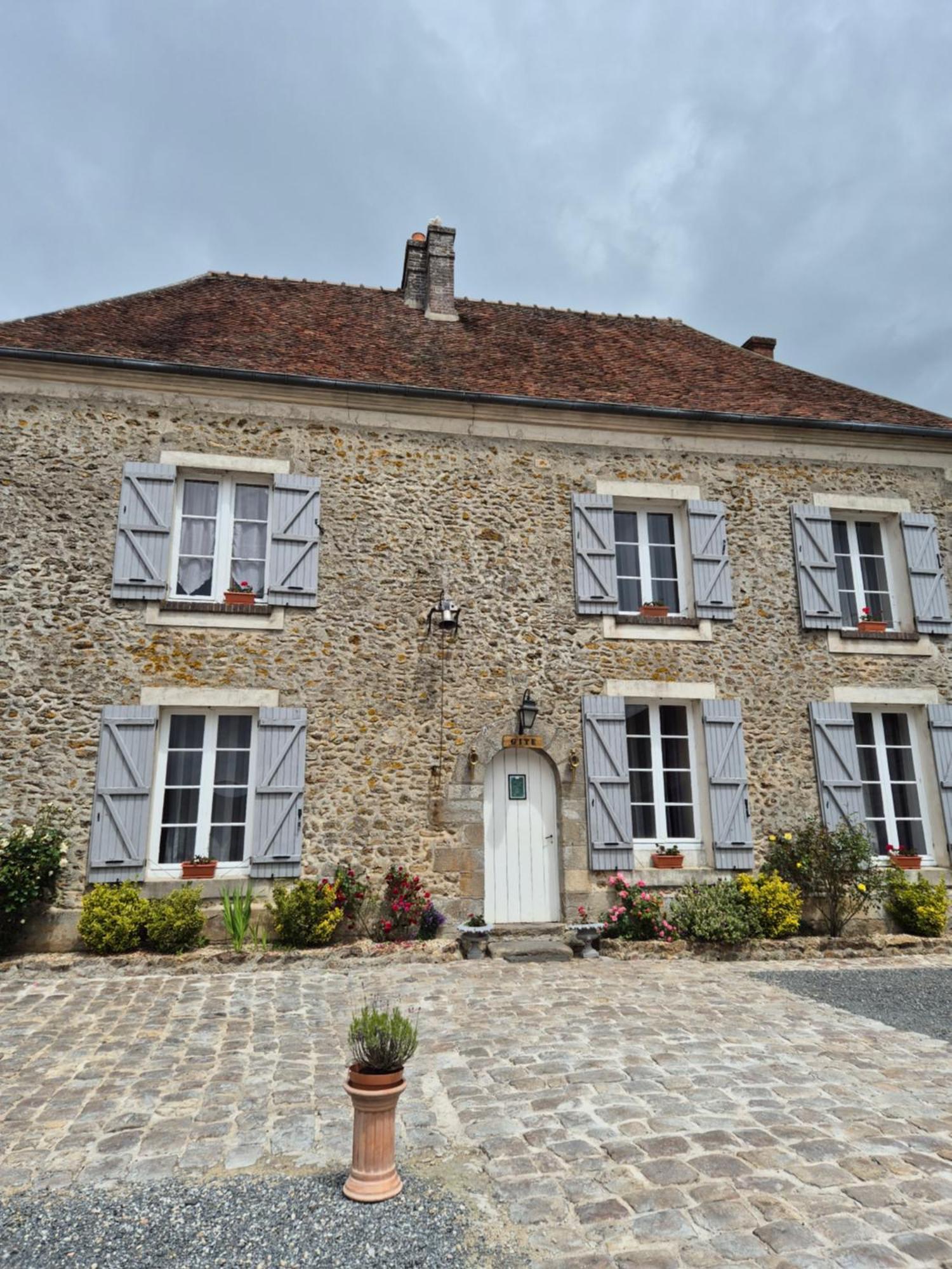Domaine De La Ferme De Jean Grogne Hotel Fontenay-Tresigny Luaran gambar